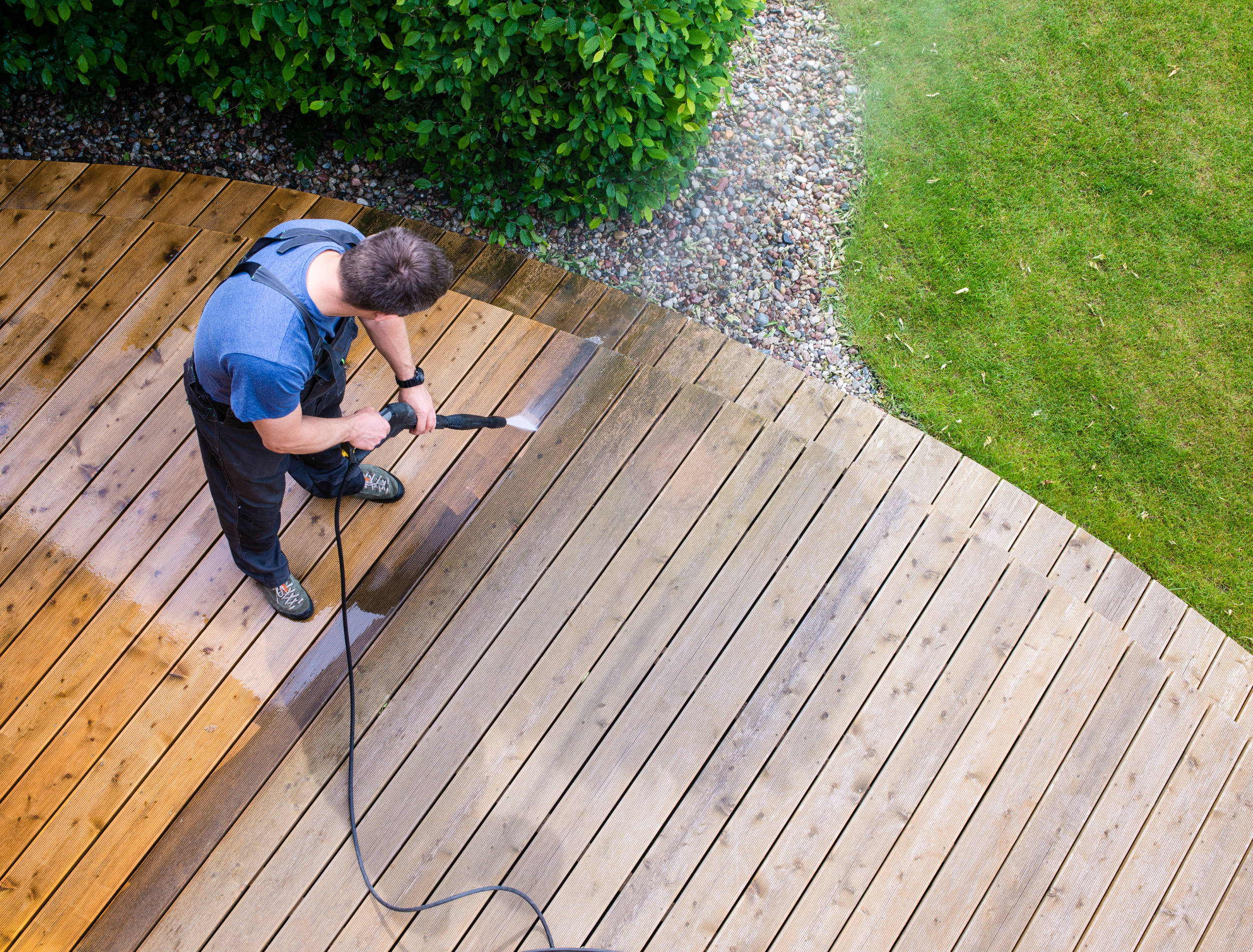 washing-a-deck exterior cleaning in Fernandina Beach